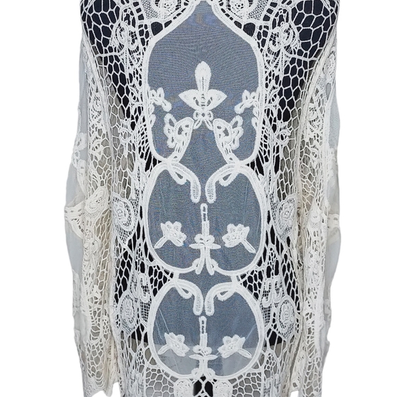 ORIGAMI by vivian Cream Boho Crochet Lace Long Sleeve Top Size M/L - Picture 6 of 10
